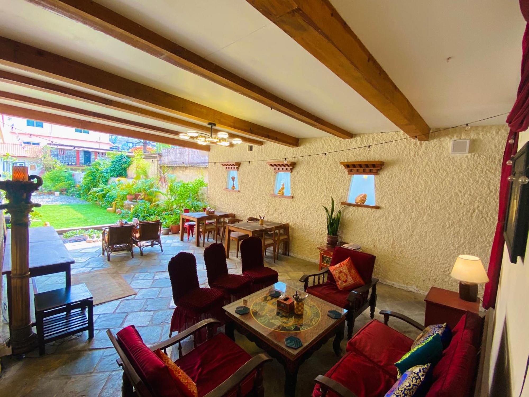 Three Jewels Boutique Hotel Pokhara Luaran gambar