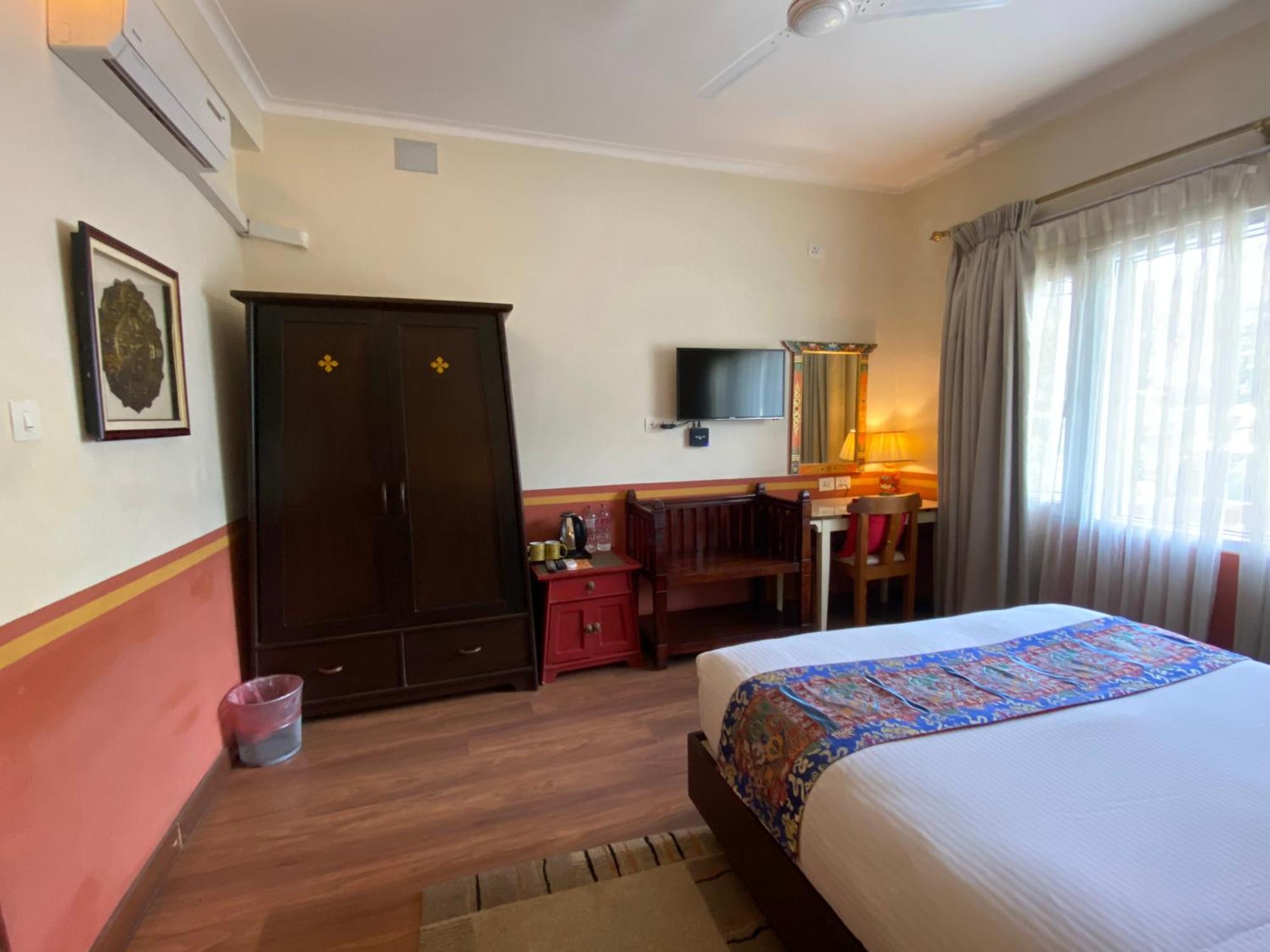 Three Jewels Boutique Hotel Pokhara Luaran gambar