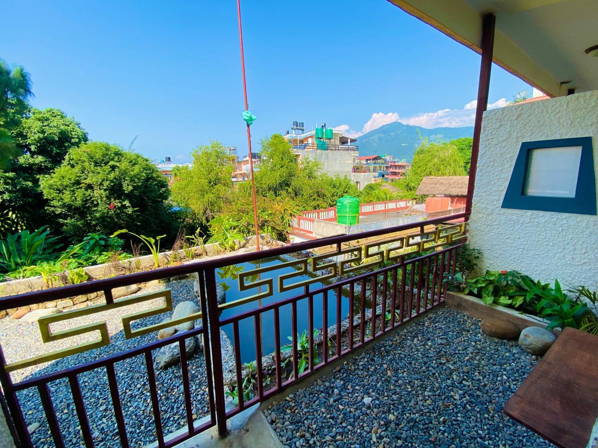 Three Jewels Boutique Hotel Pokhara Luaran gambar