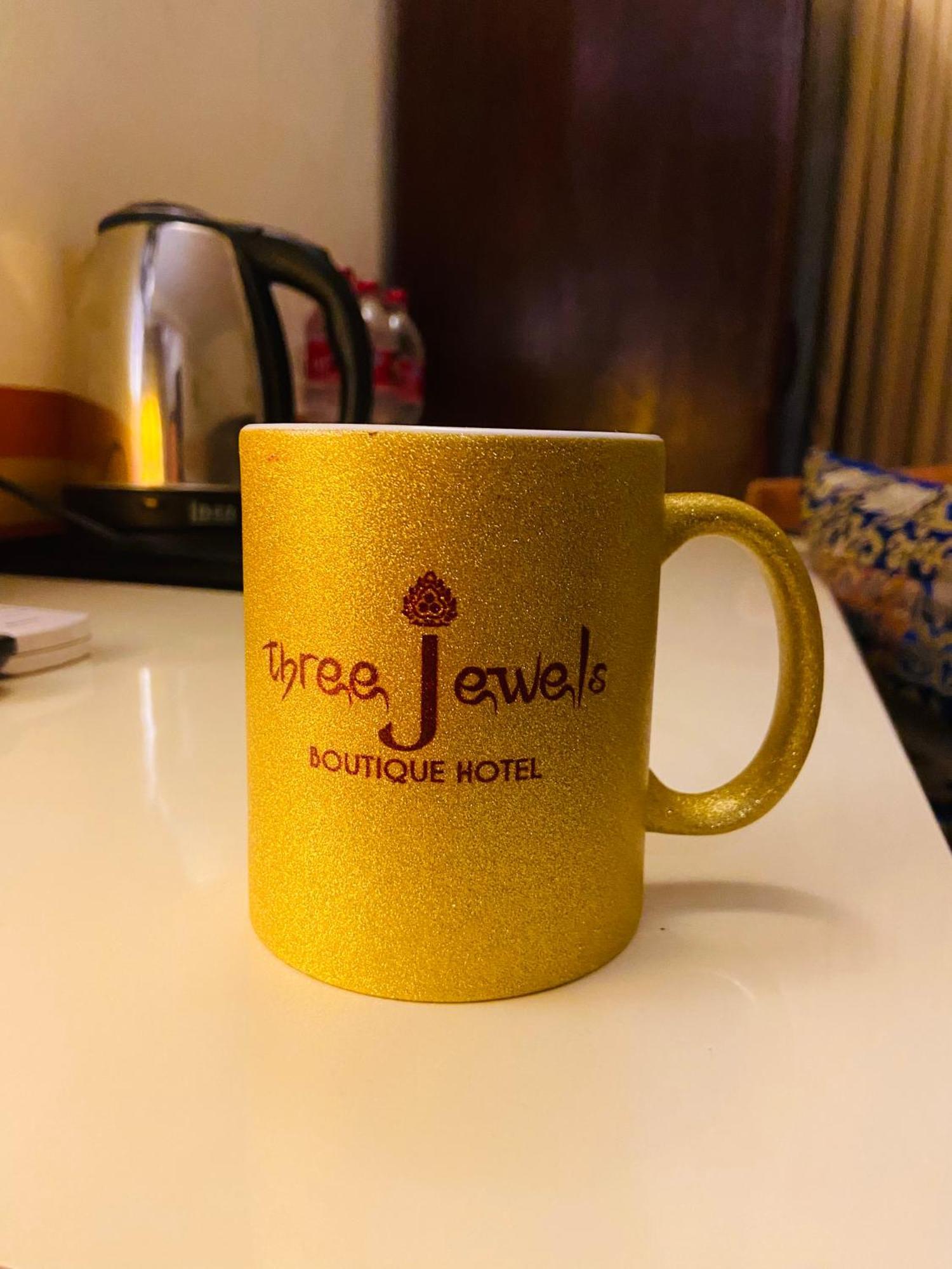 Three Jewels Boutique Hotel Pokhara Luaran gambar