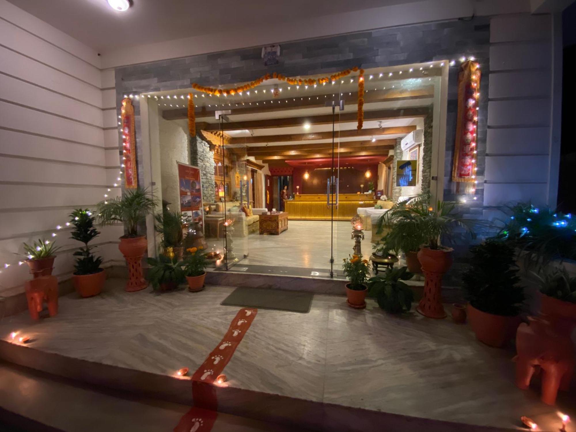 Three Jewels Boutique Hotel Pokhara Luaran gambar